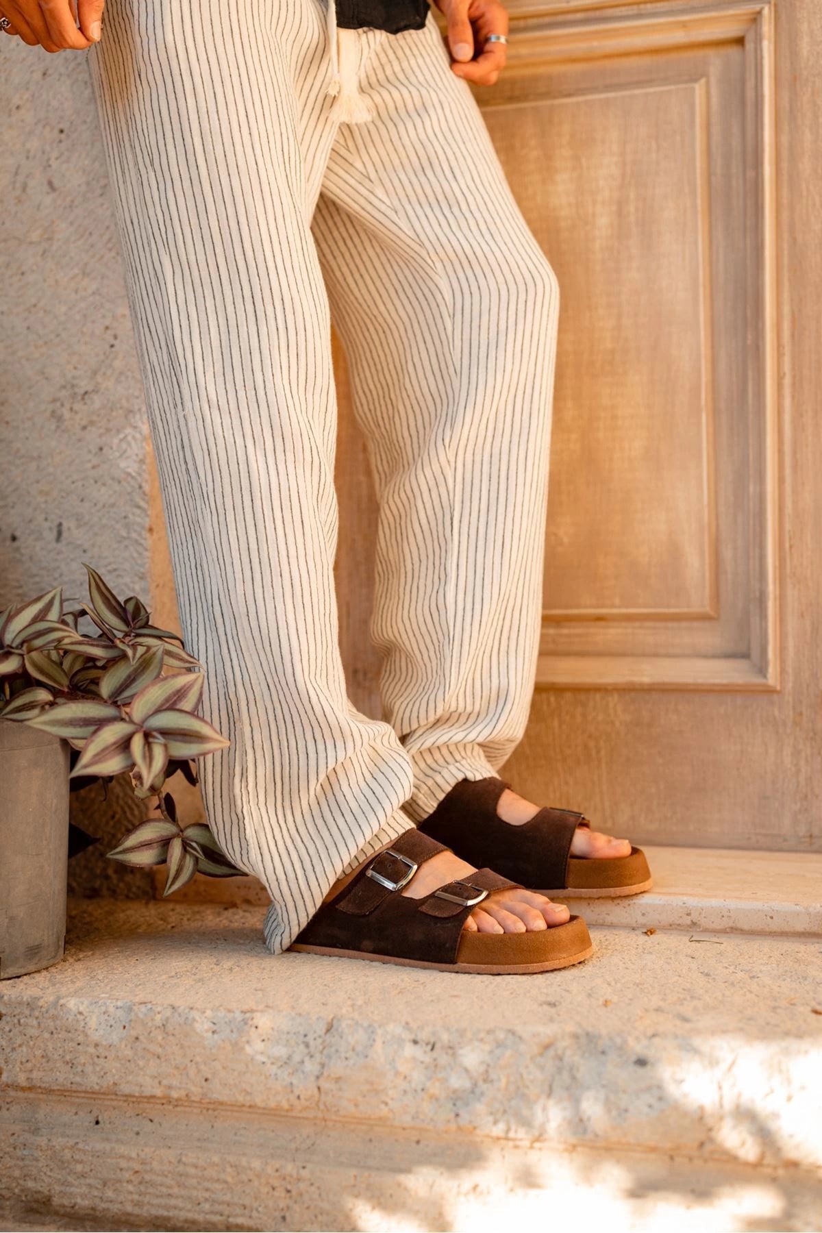LUKKA SHOES Lorenzo Acı Kahve Çift Tokalı Hafif Mantar Taban Erkek Terlik