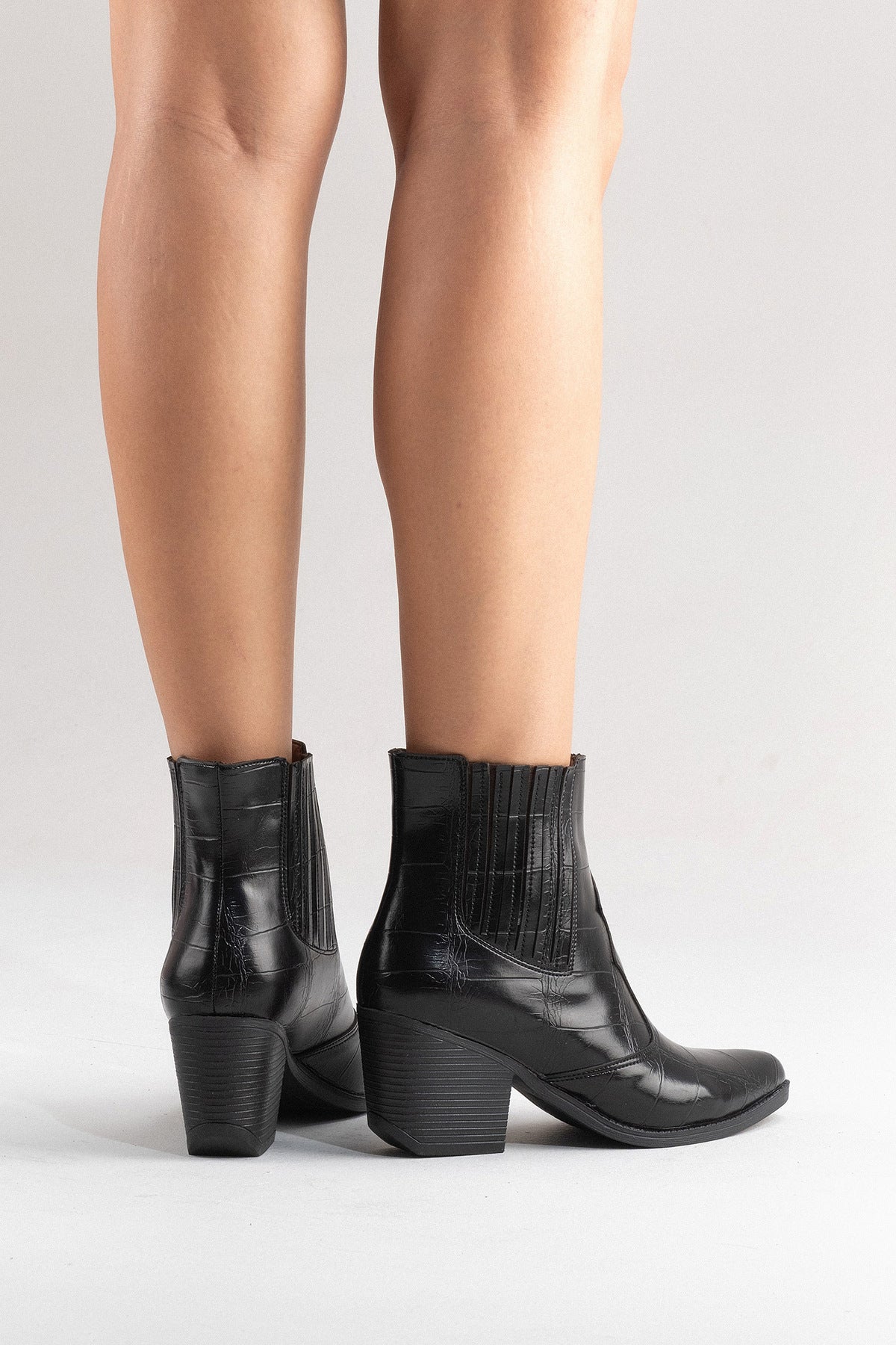 LUKKA SHOES Athena Kadın Siyah Kroko Western Dallas Bot