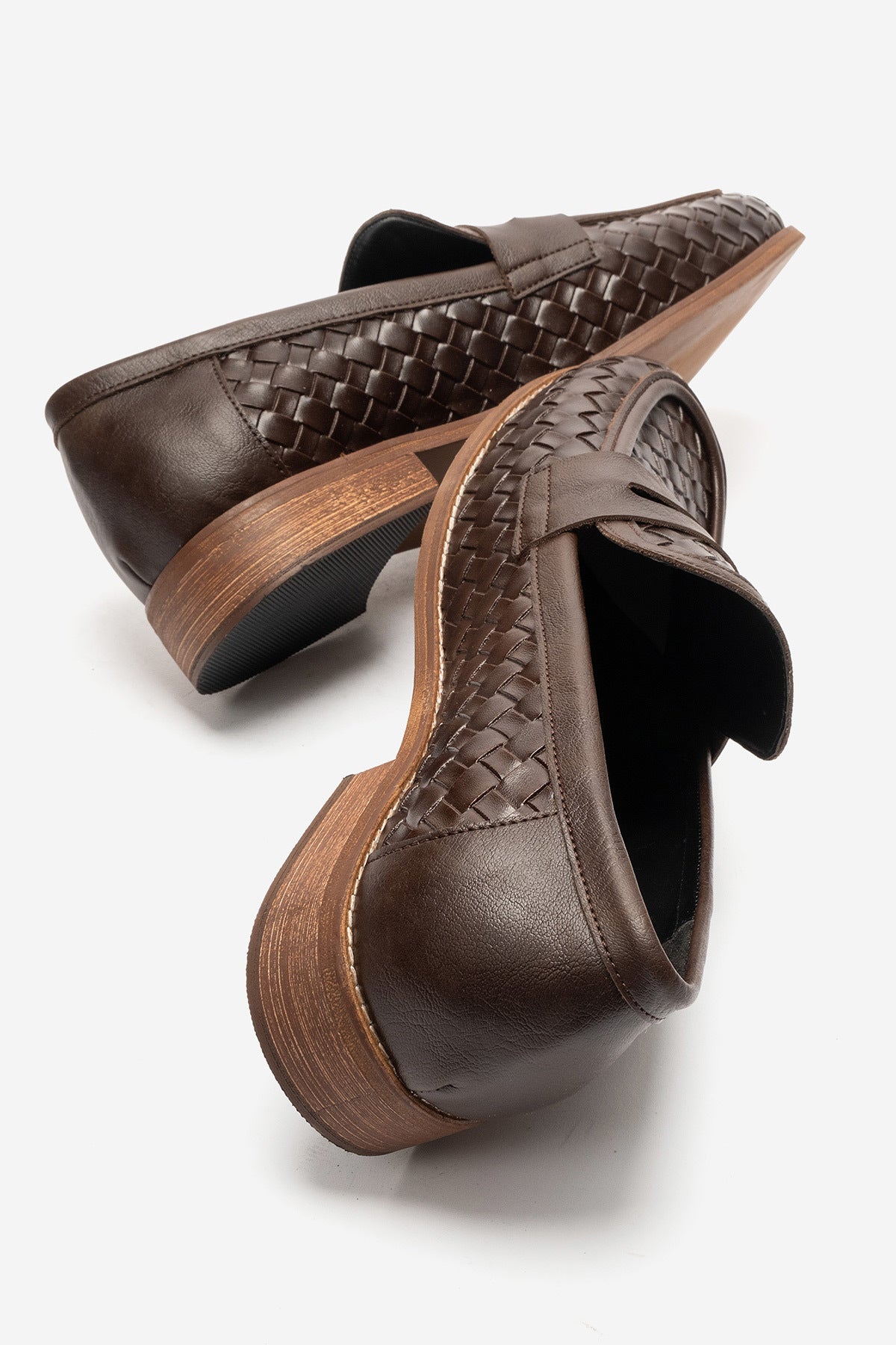 LUKKA SHOES Sara Erkek El Yapımı Acı Kahve Örgü Makosen Loafer Ayakkabı