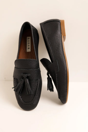LUKKA SHOES Hakiki Deri Kadın Siyah Adeen Ponponlu El yapımı Babet