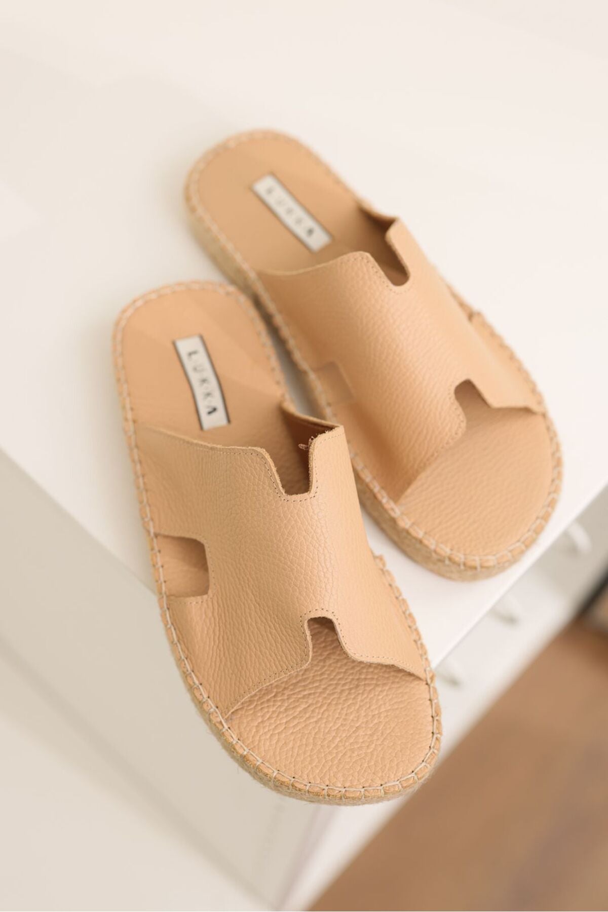 LUKKA SHOES Grace Hakiki Deri Erkek Nude Bohem Terlik Espadril