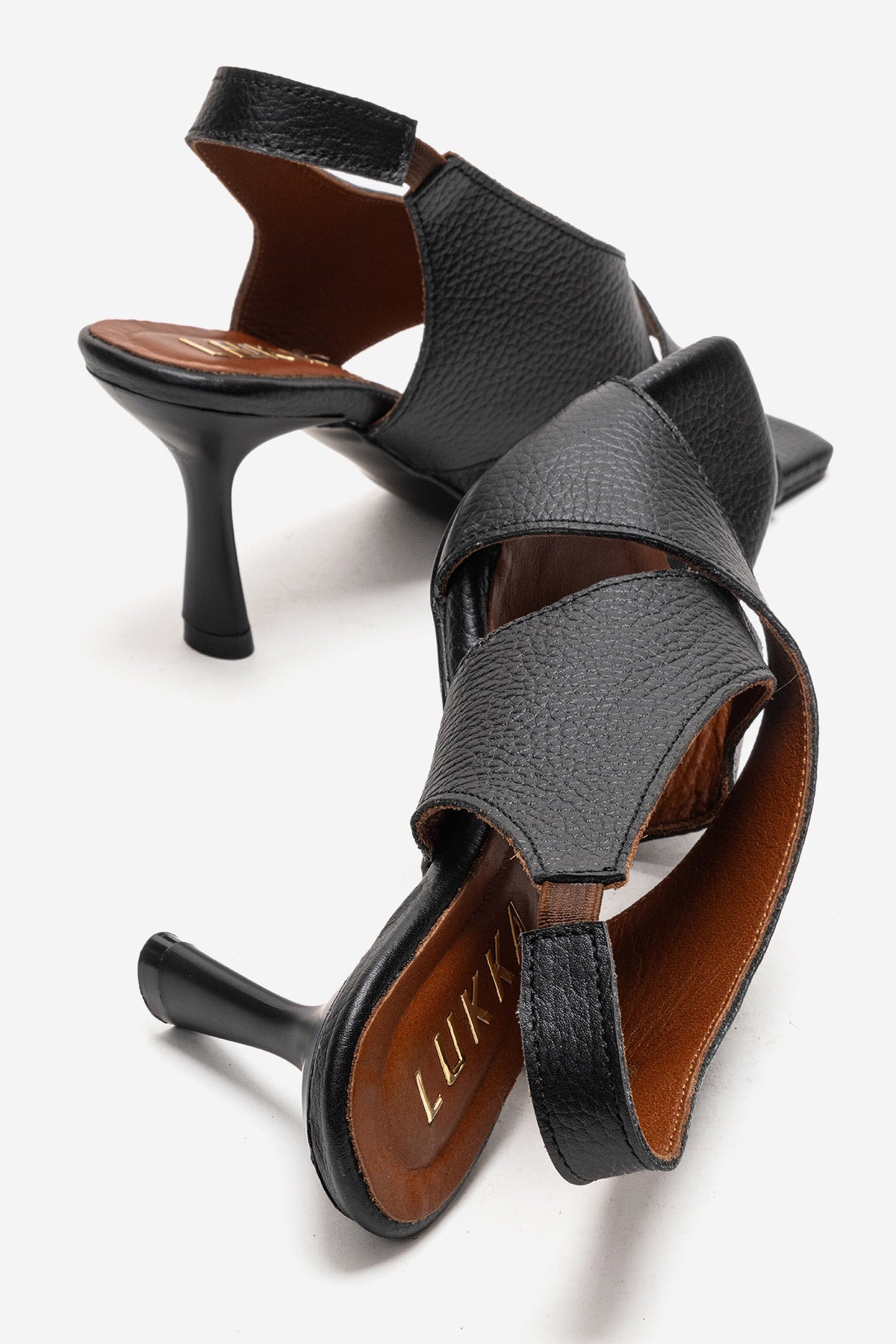 LUKKA SHOES Hakiki Deri Perla Kadın Siyah Çapraz Topuklu Ayakkabı