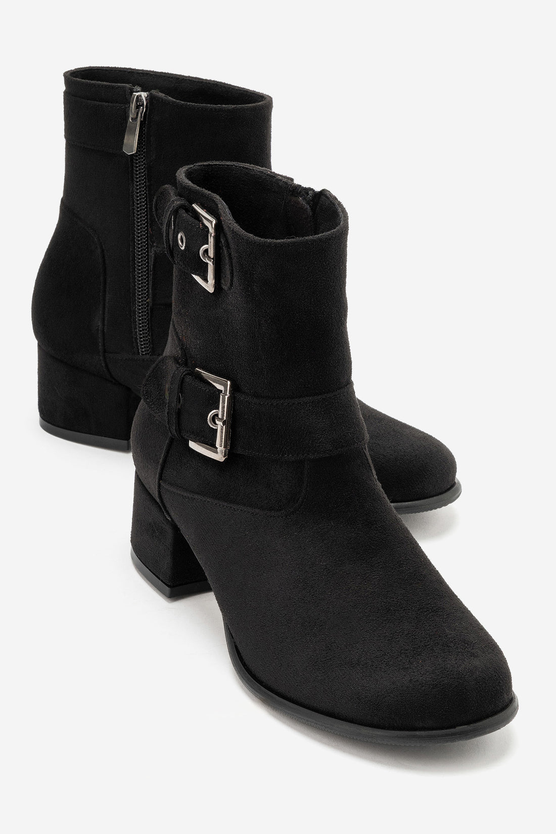 LUKKA SHOES Hope Kadın Siyah Süet Toka Aksesuarlı Fermuarlı Topuklu Bot