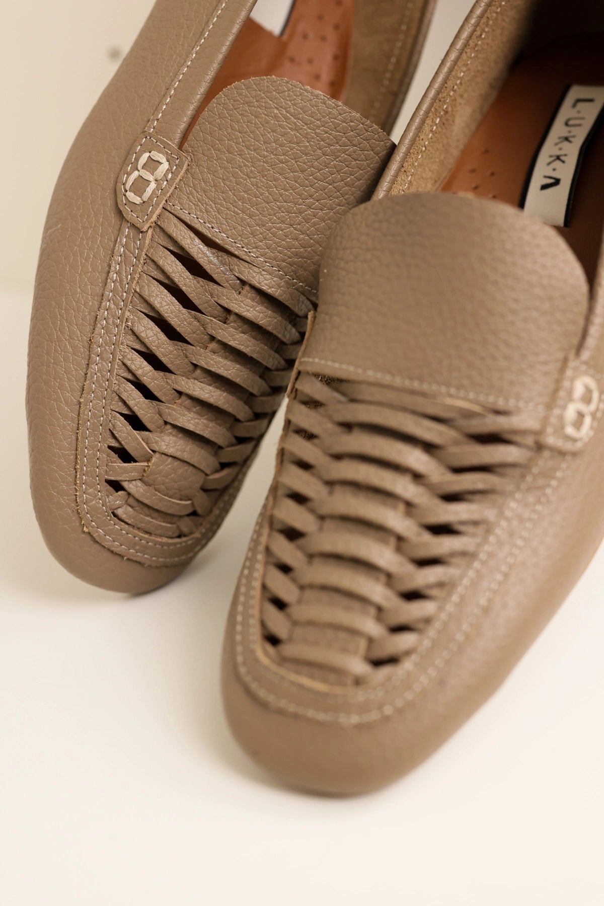 LUKKA SHOES Hakiki Deri Kadın Alvin Vizyon El yapımı Babet
