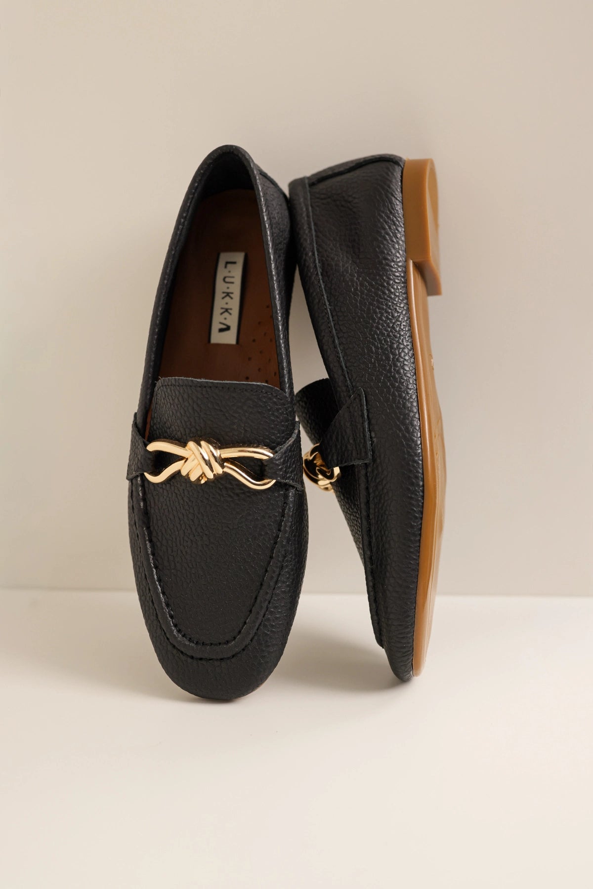 LUKKA SHOES Hakiki Deri Cameron Kadın Siyah Metal Tokalı Loafer Babet