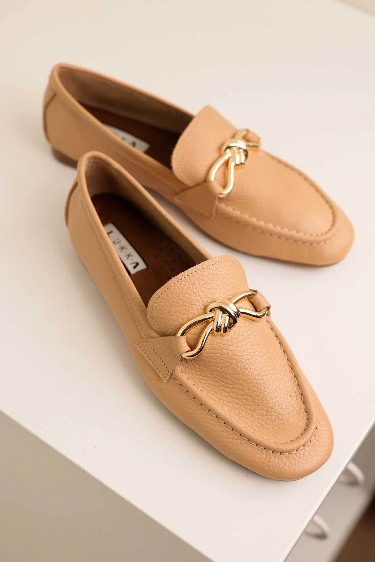 LUKKA SHOES Hakiki Deri Cameron Kadın Nude Metal Tokalı Loafer Babet