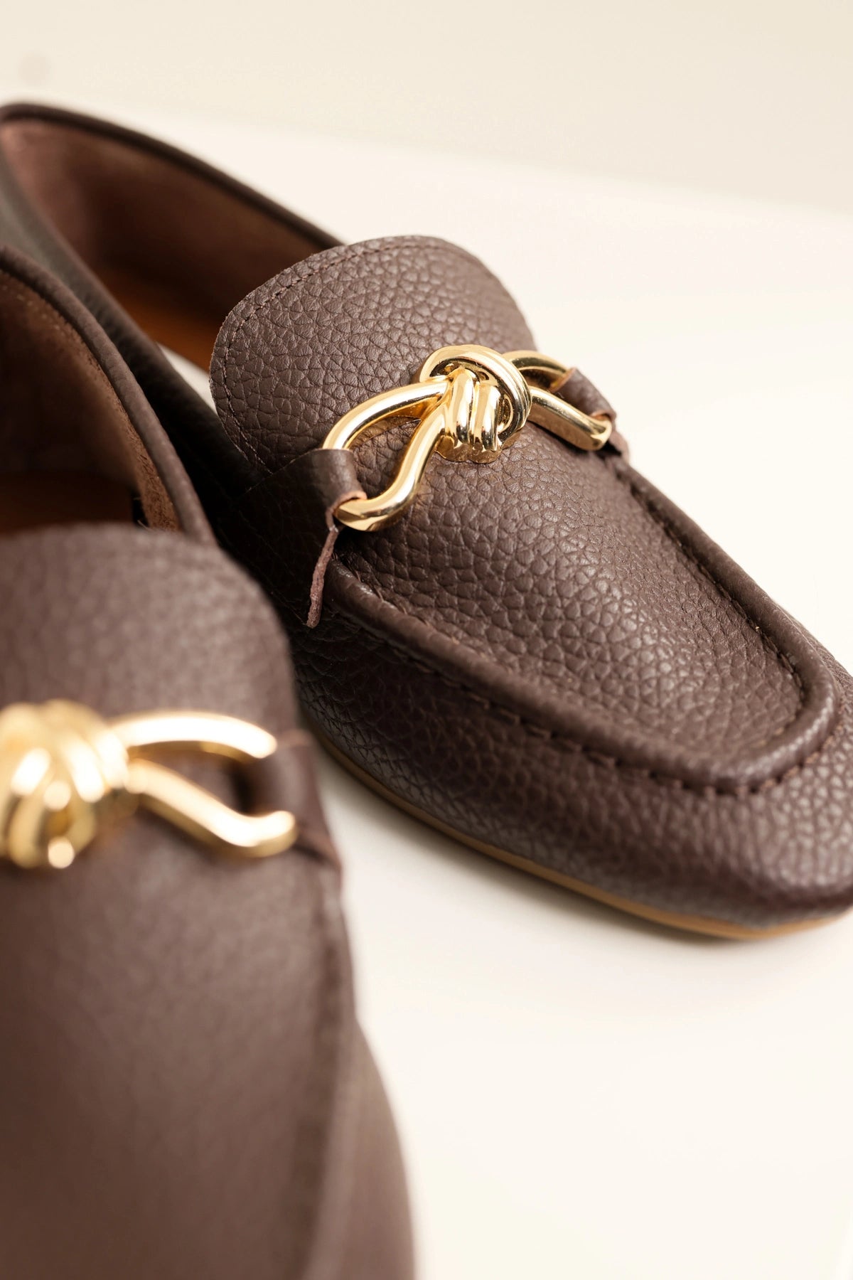 LUKKA SHOES Hakiki Deri Cameron Kadın Acı Kahve Metal Tokalı Loafer Babet