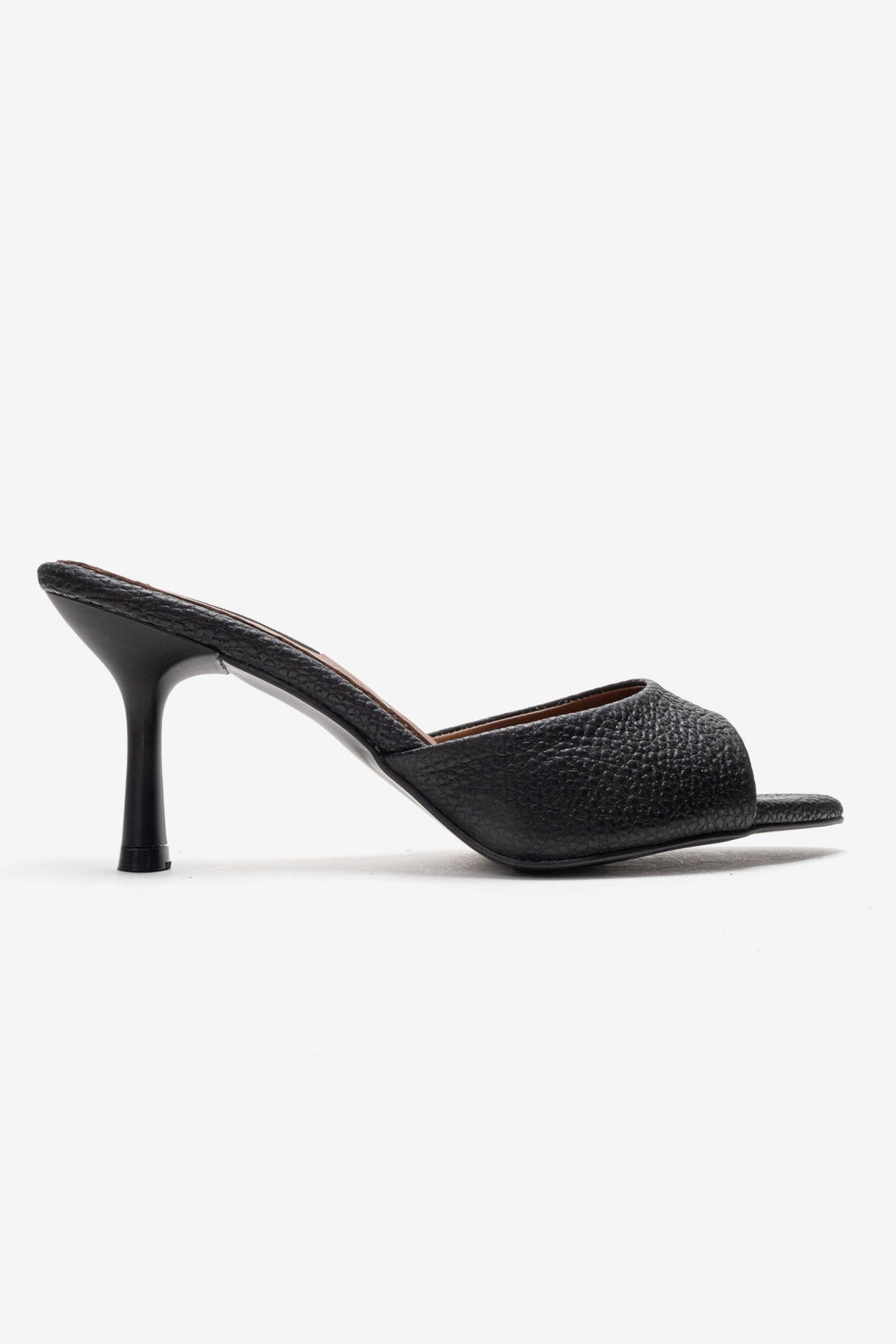 LUKKA SHOES Hakiki Deri Aria Kadın Siyah Tek Yüz Topuklu Terlik