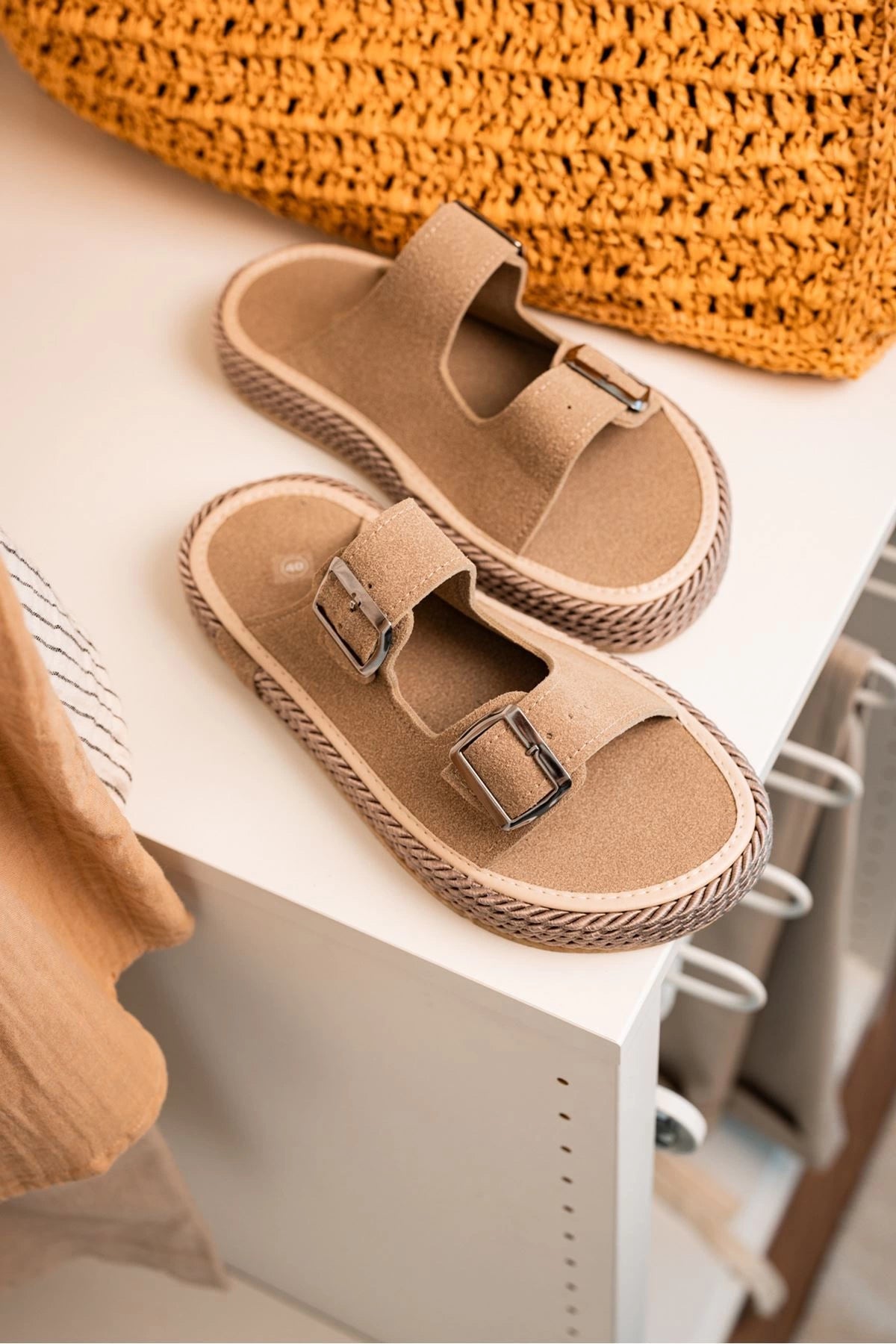 LUKKA SHOES Francesco Vizon Çift Tokalı El Yapımı Natural Hasır Erkek Terlik