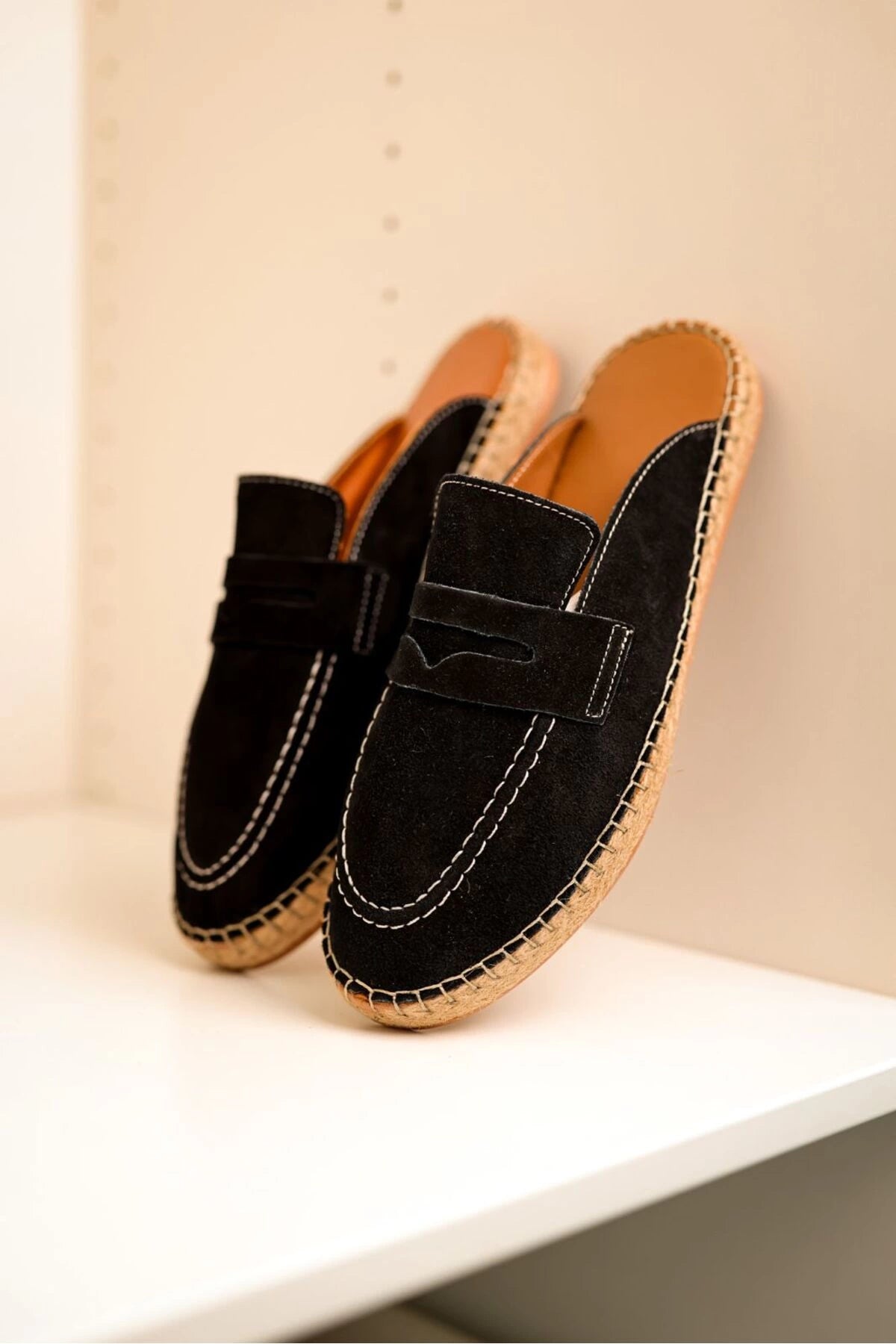LUKKA SHOES Bloom Hakiki Deri Siyah Kauçuk taban terlik