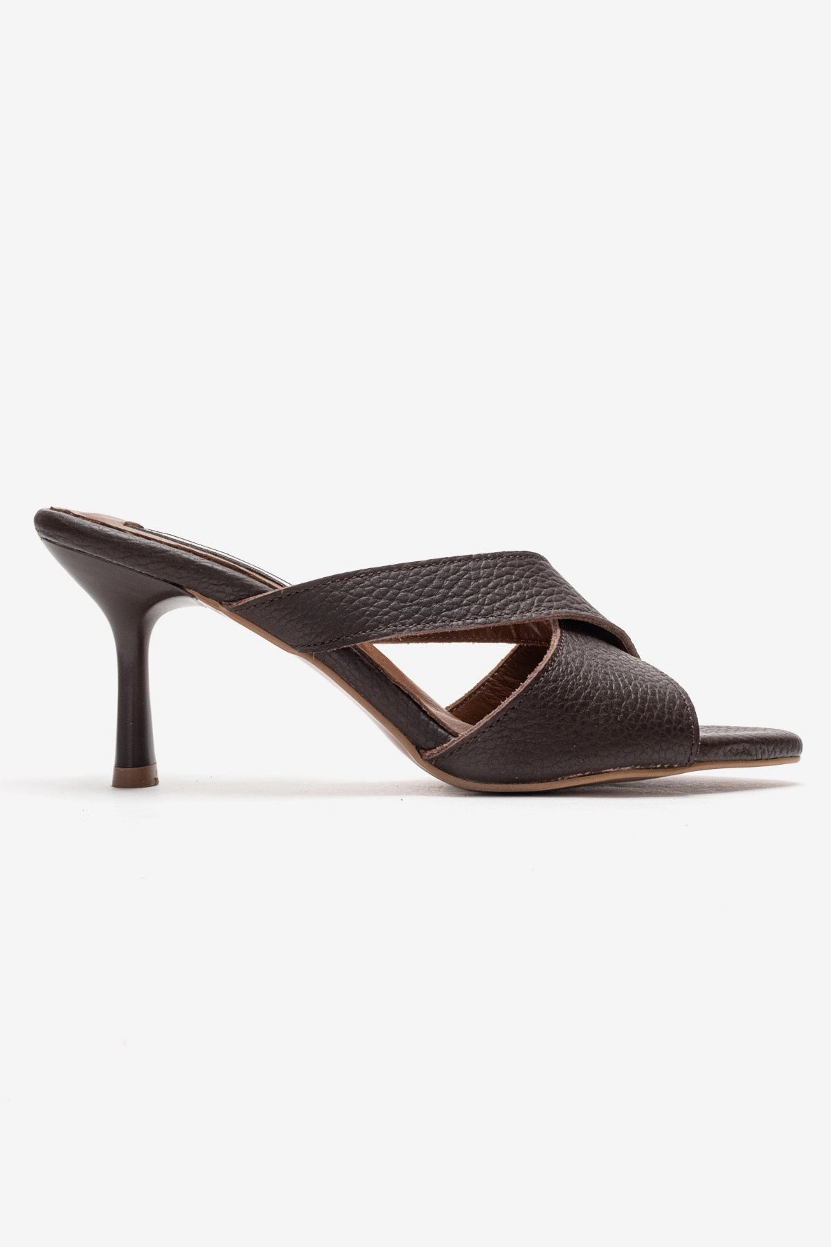 LUKKA SHOES Hakiki Deri Mila Kadın Acı Kahve Çapraz Topuklu Terlik