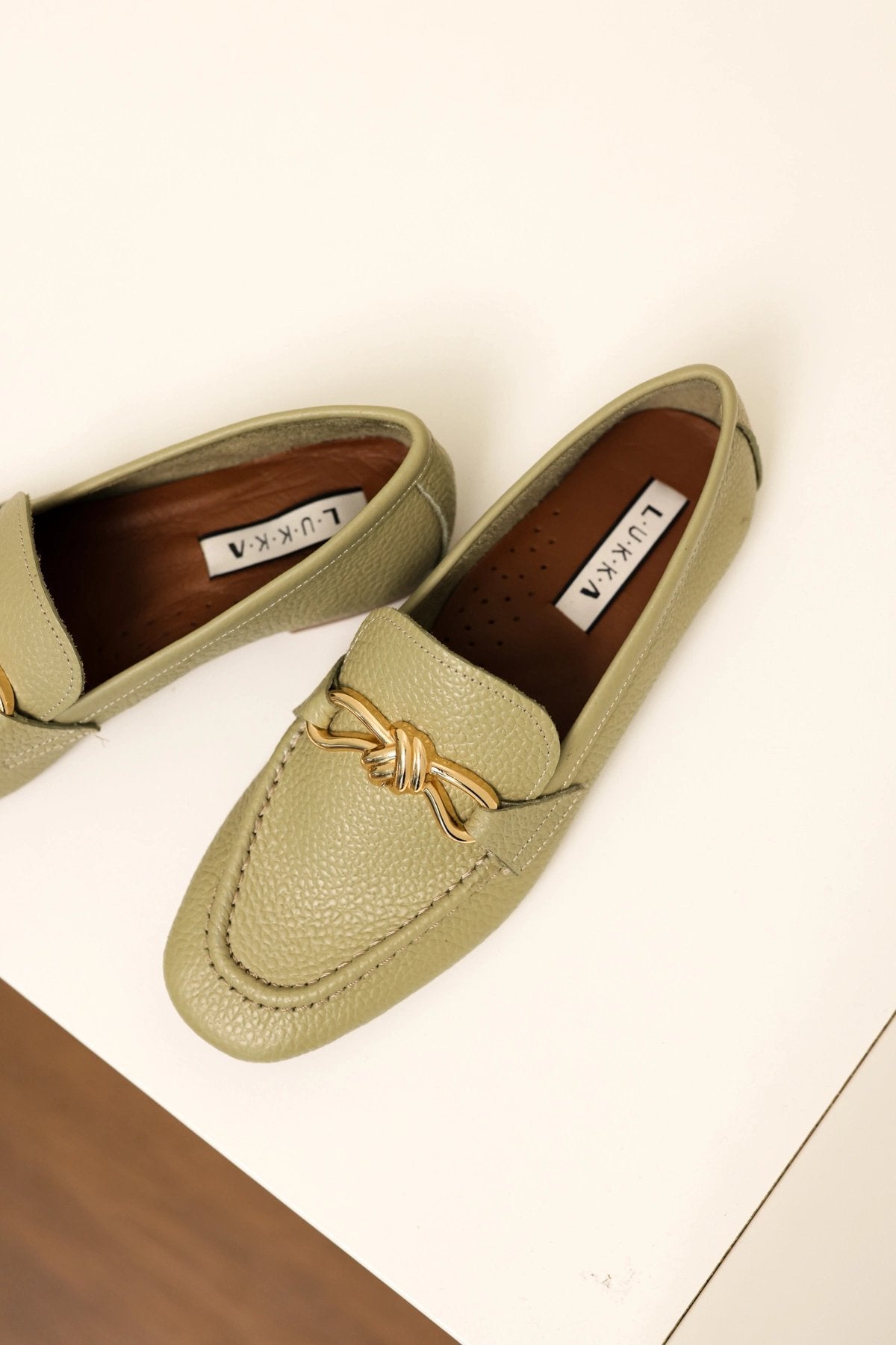 Hakiki Deri Cameron Kadın Nude Metal Tokalı Loafer Babet