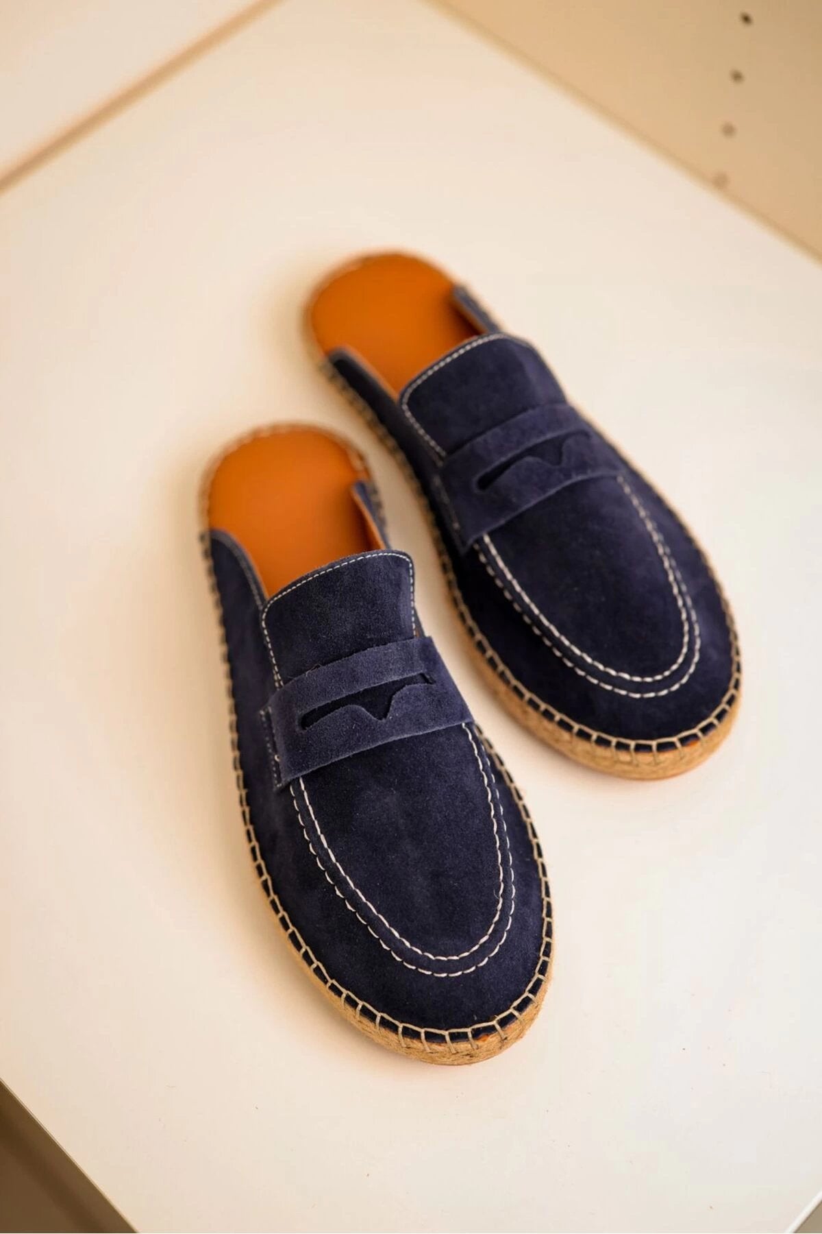 Bloom Hakiki Deri Siyah Kauçuk taban terlik