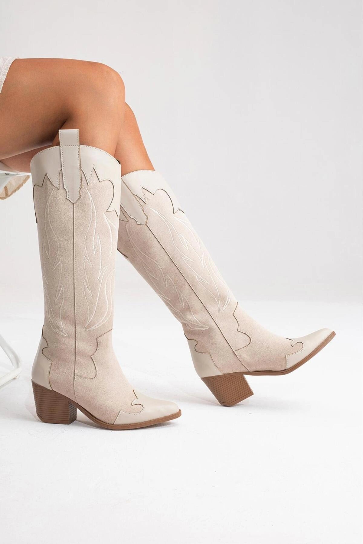 Valeria Kadın Bej Nakışlı Kovboy Western Dallas Çizme