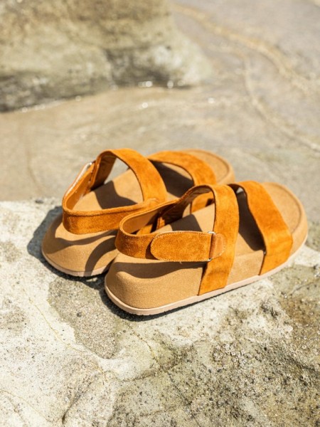 Farah Hakiki Deri Camel Hafif Taban Sandalet Farah Hakiki Deri Camel Hafif Taban Sandalet